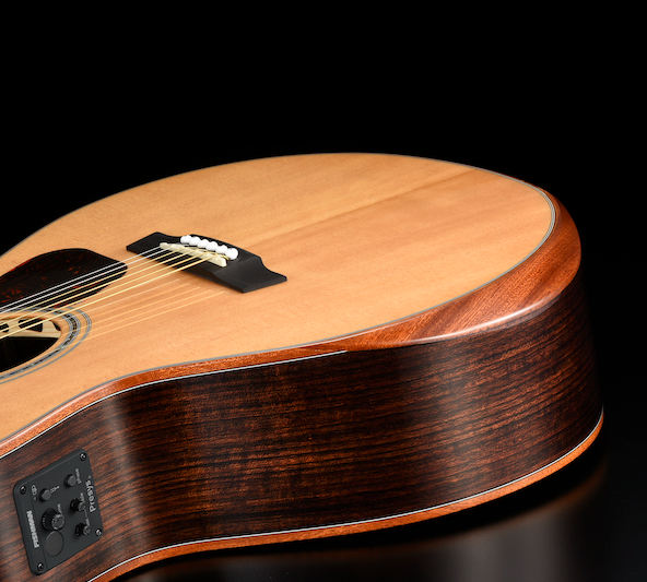 G803RE-G Natura All-Solid Sitka/Ovangkol Armrest Grand Auditorium Acoustic-Electric - Gloss Natural