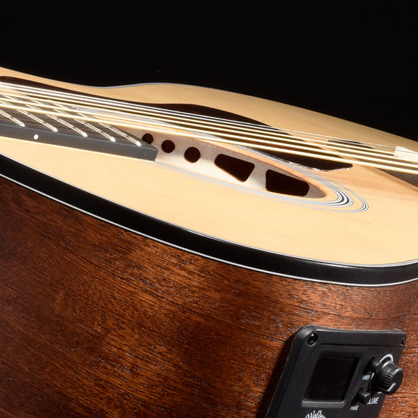 D550CE Natura Solid Spruce Top Dreadnought Acoustic Cutaway-Electric - Open Pore Satin Natural