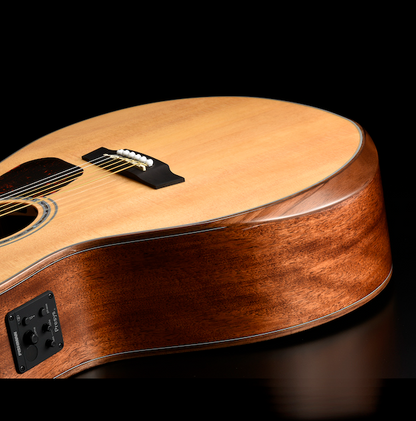 G740RE-G Natura All-Solid Sitka-Mahogany Armrest Grand Auditorium Acoustic-Electric - Gloss Natural