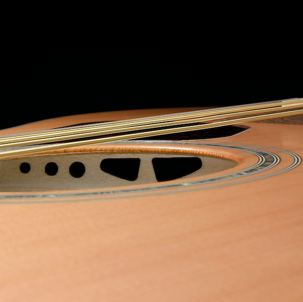 G740RE-G Natura All-Solid Sitka-Mahogany Armrest Grand Auditorium Acoustic-Electric - Gloss Natural